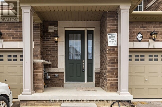 Building Photo - 40 Donald Stewart Rd