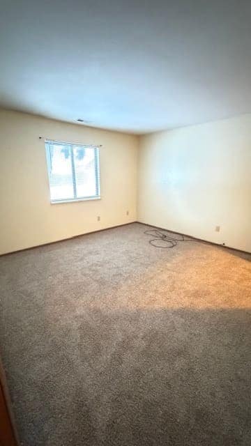 Building Photo - 5648 Ryewyck Dr