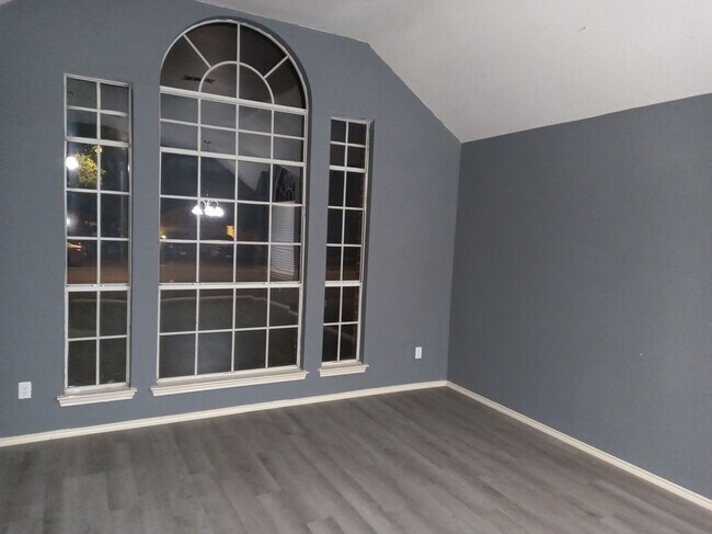 Building Photo - 2018 Old Ml Rd