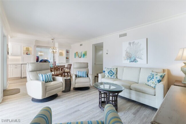 Foto del edificio - 25710 Hickory Blvd