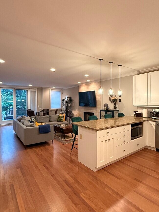 Foto del edificio - 2319 W Wabansia Ave