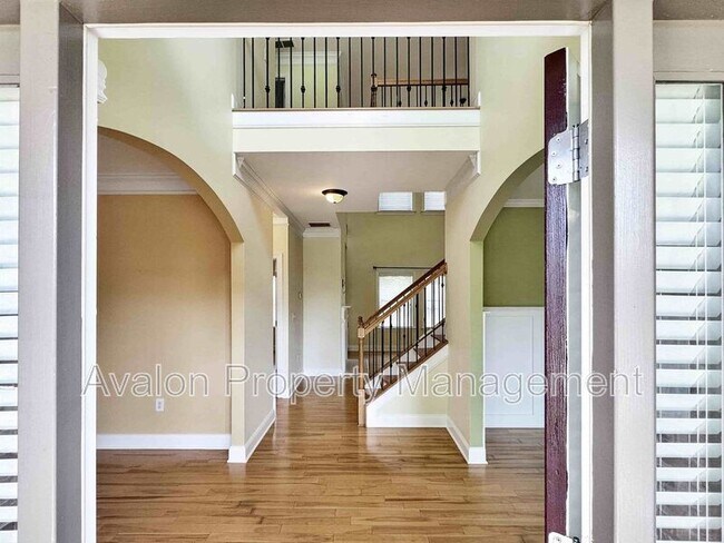 Foto del edificio - 2435 Manor View