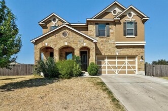 Building Photo - 7904 Gato Ln