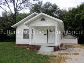 Building Photo - 1661 Burdette Ave