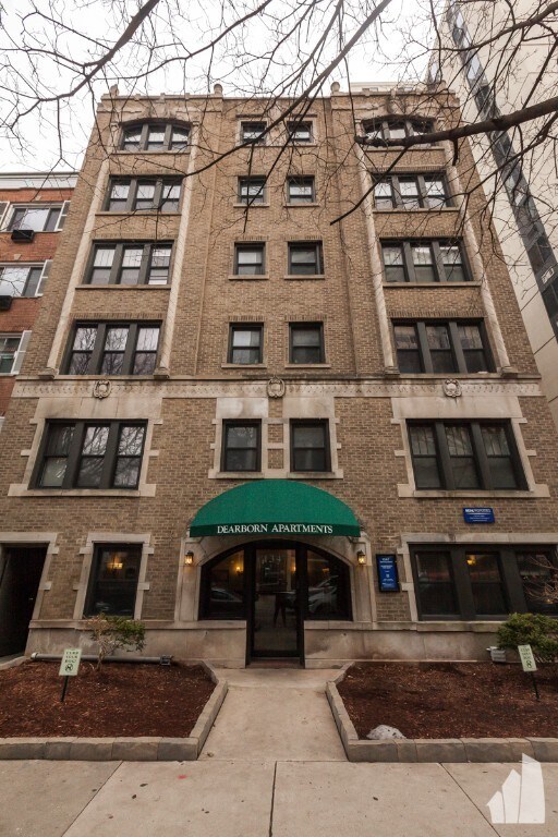 Foto del edificio - 1347 N Dearborn St