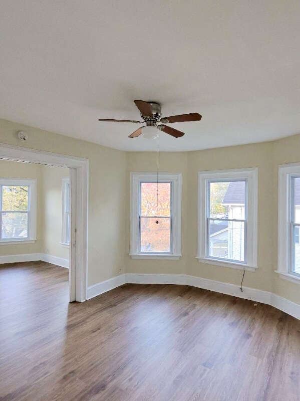 Foto del edificio - 142 Hillside Ave