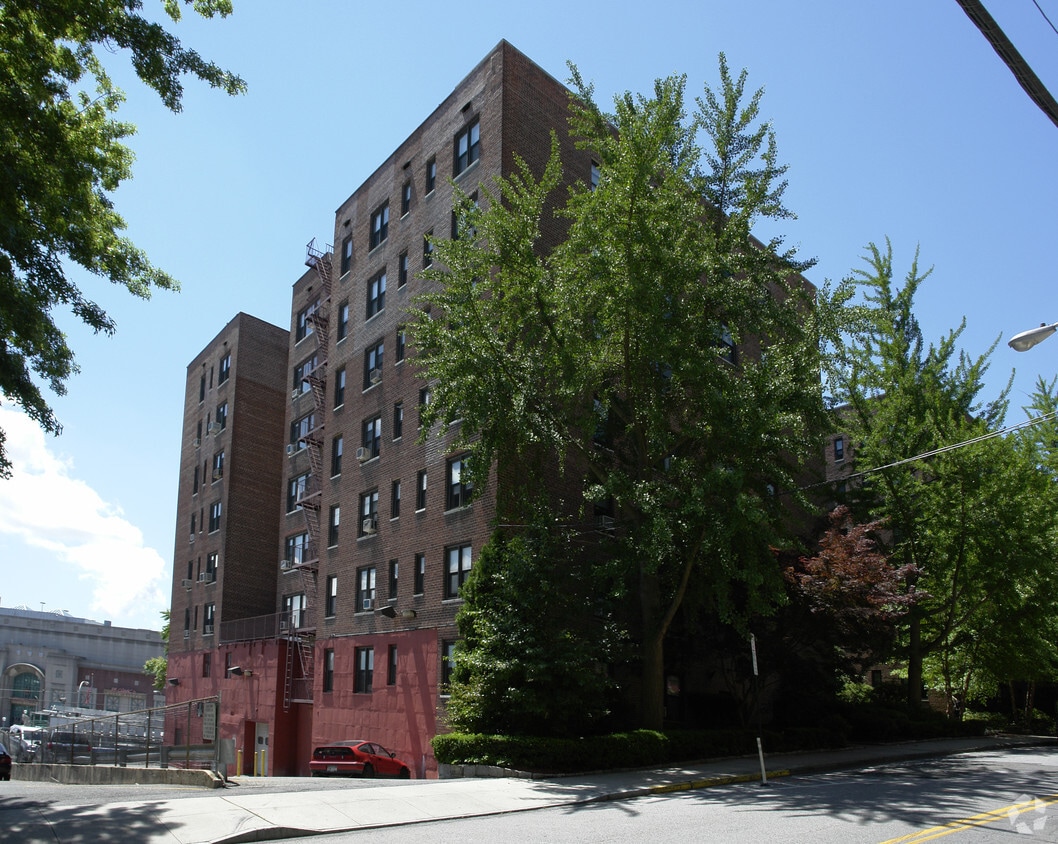 Westbrook Tenants Corporation Apartments in White Plains, NY