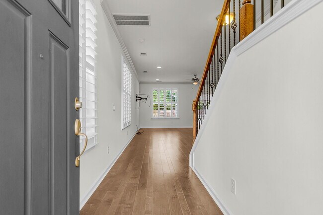 Building Photo - 4 Bed 3 Bath on Tepal - NEW