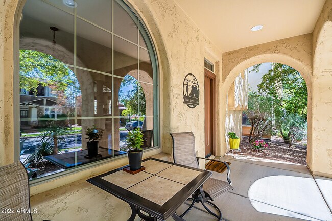 Foto del edificio - 21124 W Prospector Way