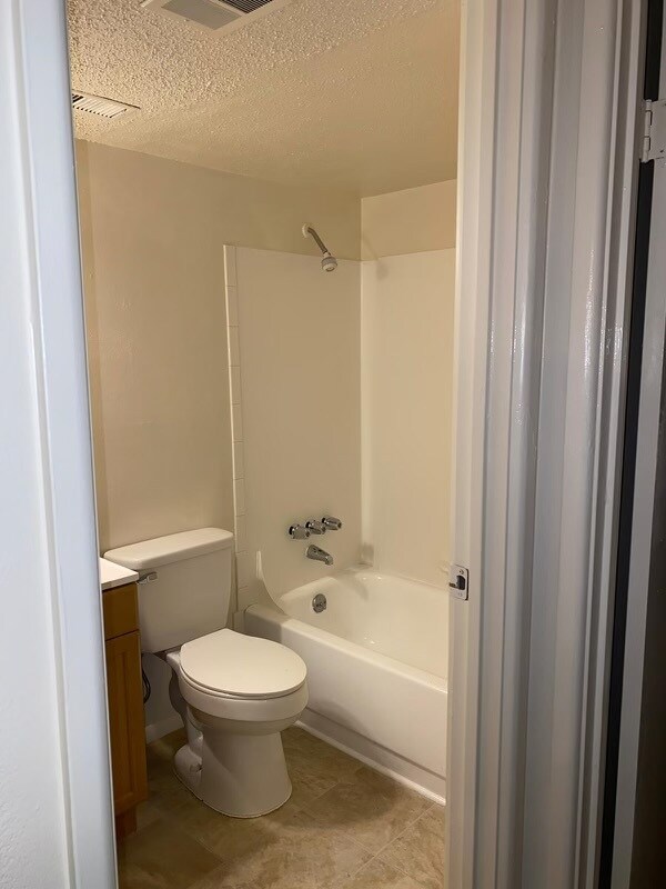 32 Woodglen Apartment, Arnold, MO 63010 Apartments in Arnold, MO