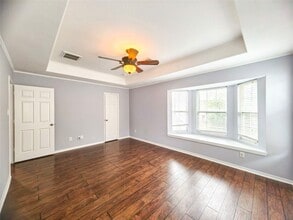 Building Photo - 15510 Fir Woods Ln