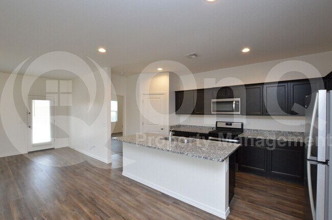 Foto del edificio - 275 W White Sands Dr