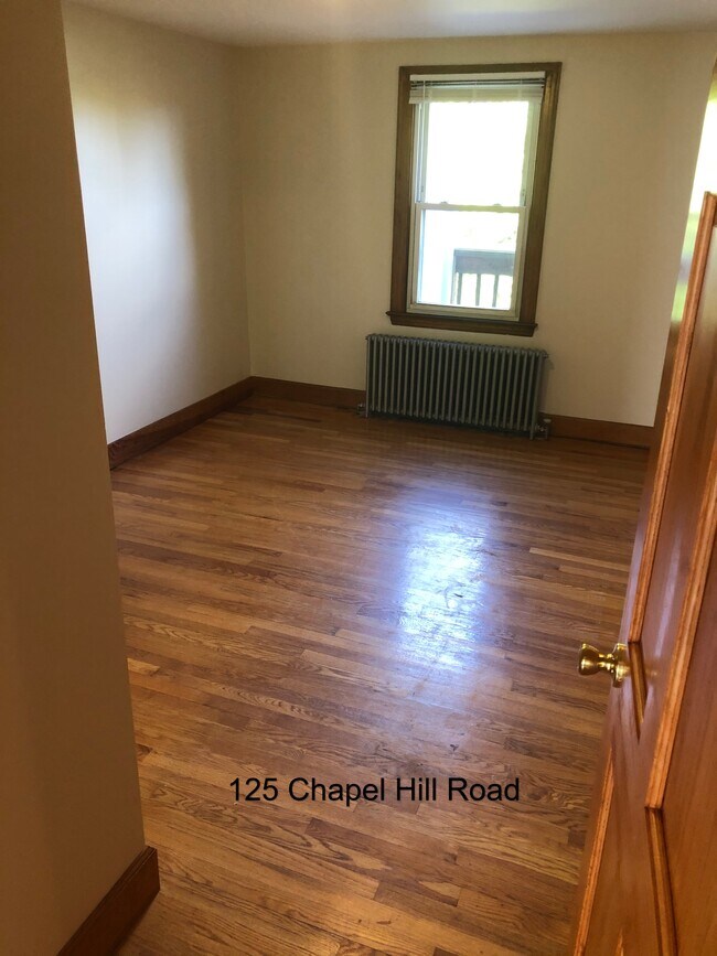 Building Photo - 125 Chapel Hill Rd