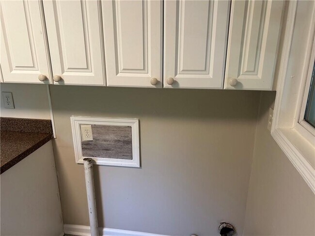 Foto del edificio - 7292 Westwood Lane Unit B