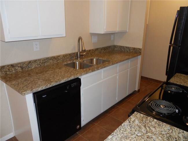 Building Photo - 5100 Herrick Ct