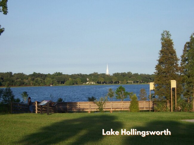 Building Photo - 1112 South Blvd