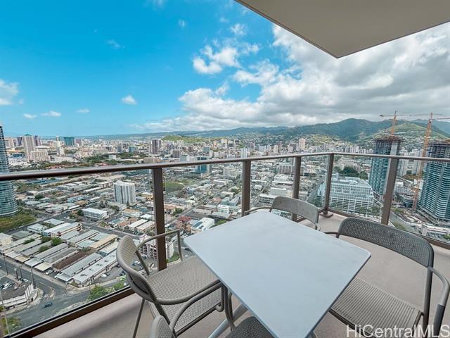 Foto del edificio - 1388 Kapiolani Blvd