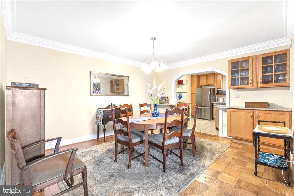 5101 River Rd Unit 1506, Bethesda, MD 20816 Room for Rent in Bethesda