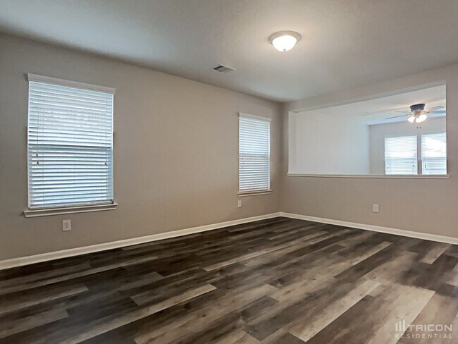 Building Photo - 25622 Ramsey Heights Way