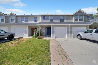 Building Photo - 175 E Wayfield Dr