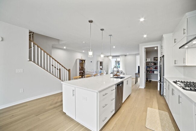 Building Photo - 7546 Sawyer Farm Wy