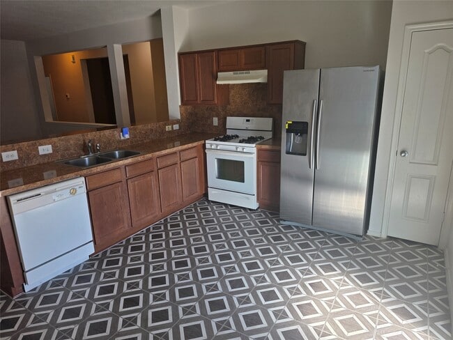 Building Photo - 12062 Bach Orchard Tr