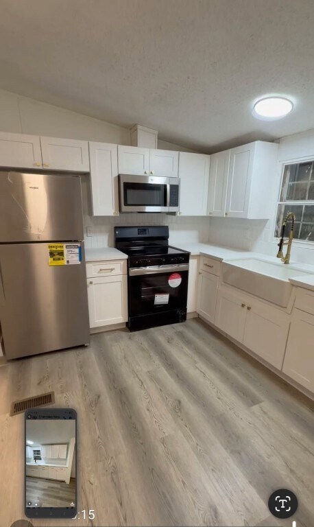 Foto del edificio - 5831 Dylan Dr