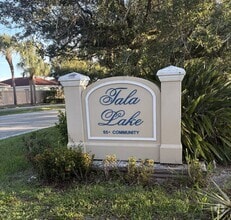 Building Photo - 4008 Oakview Dr