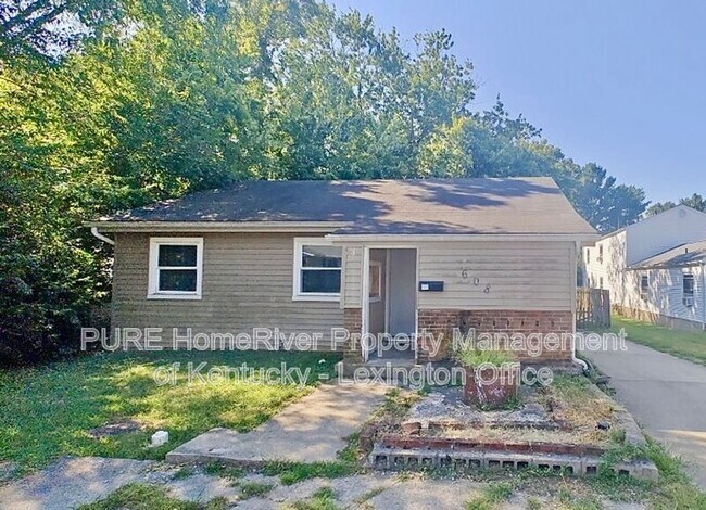 Building Photo - 608 Main Ave