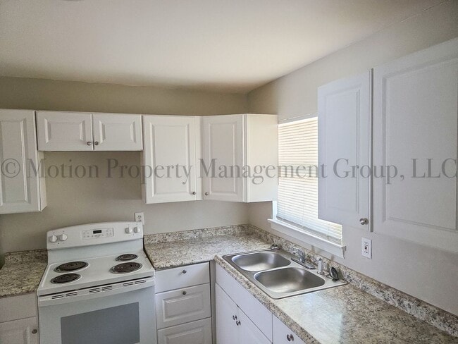 Photo - 1595 Carlisle St NW Apartment