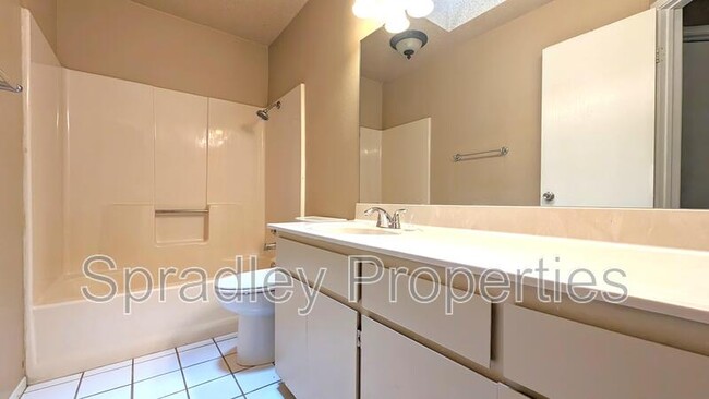 Foto del edificio - 9306 Trailridge Dr