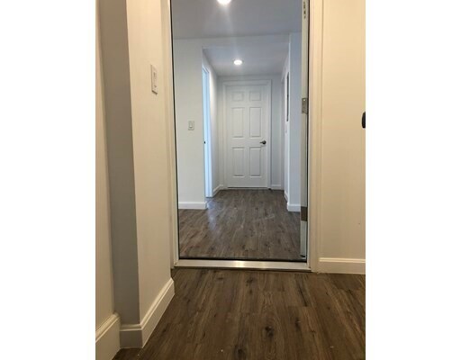 Foto del edificio - 13 Mill St