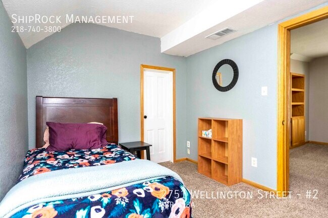 Foto del edificio - 2751 Wellington St