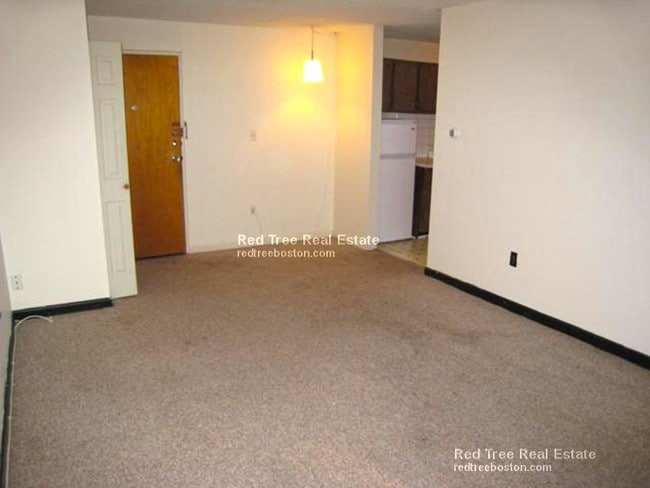 Photo - 144 Kenrick St Apartment