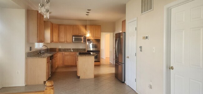 Foto del edificio - Sought after River Meadows