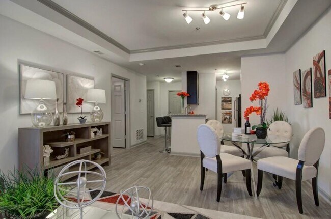 Foto del edificio - 1970 Peachford Rd