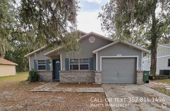 Building Photo - 2703 Lorraine Dr