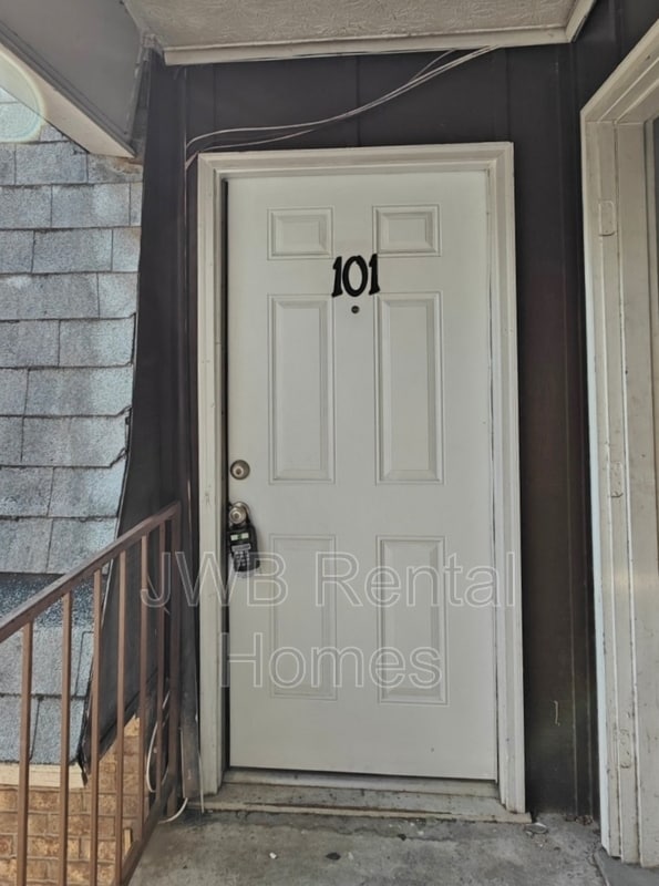 Photo - 7201 Arlington Expy Apartment