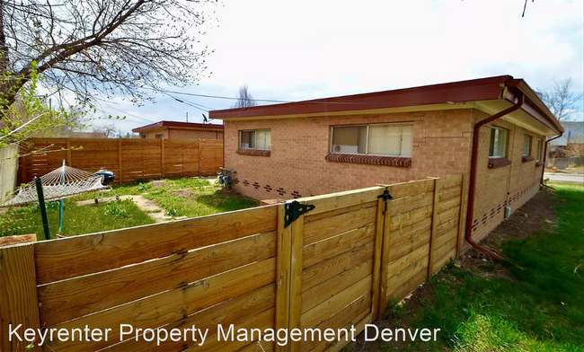 Foto del edificio - 3 br, 1 bath House - 16475 W 14th Pl.