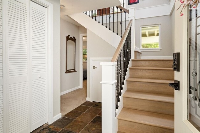 Foto del edificio - 2Bd/1.25Ba Seattle Townhouse