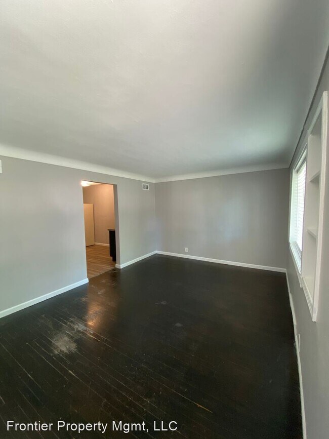 Building Photo - 3 br, 1 bath House - 4232 Smithfield Pl