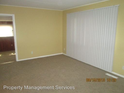 Building Photo - 4001 Kalmar Dr