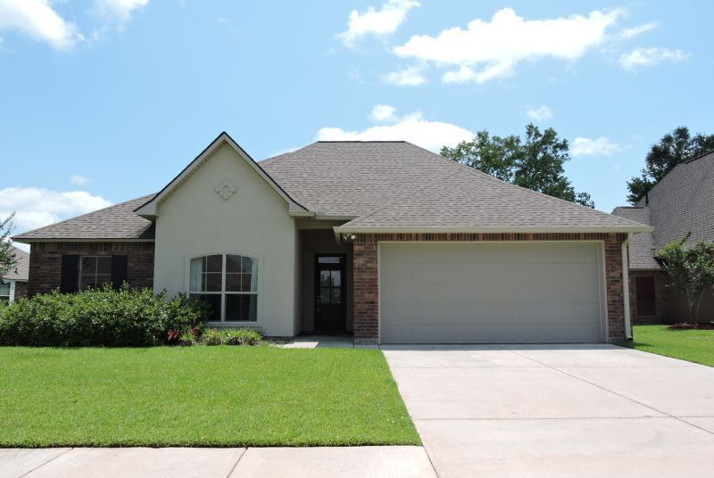 Foto principal - Mallard Crossing 4BR/2BA Home For Lease