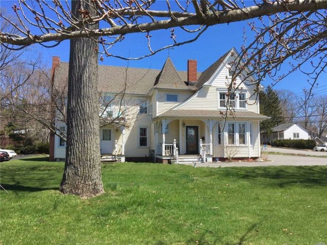 Primary Photo - 49 Landing Ave