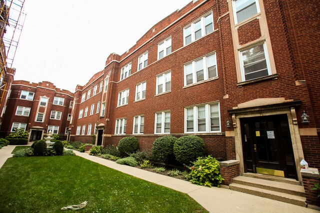 Foto principal - 1342 W Estes Ave