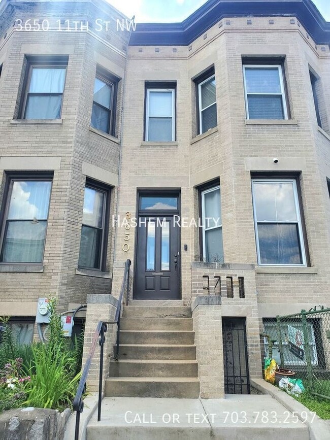 Photo - 3650 11th St NW House