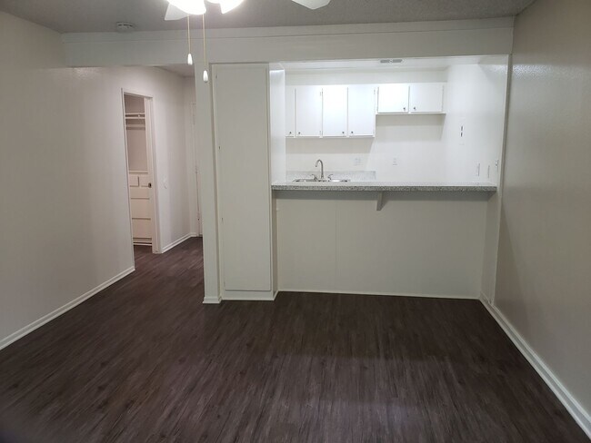 Foto del interior - 156 Arbor Park Apartments