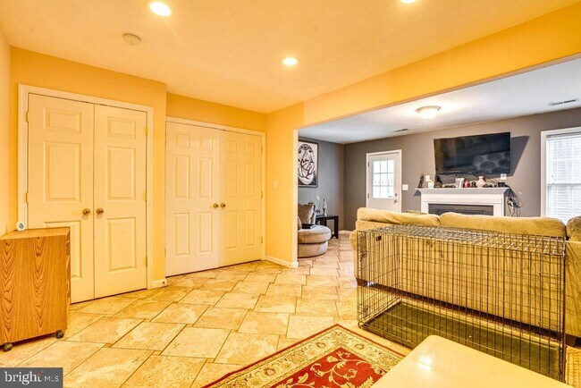 Building Photo - 23282 Westmont Dr