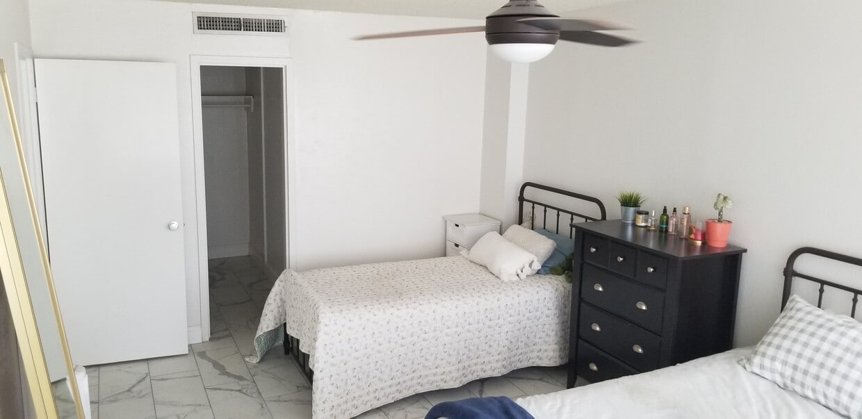 Furnished bedroom as pictured. - 1800 Lavaca St