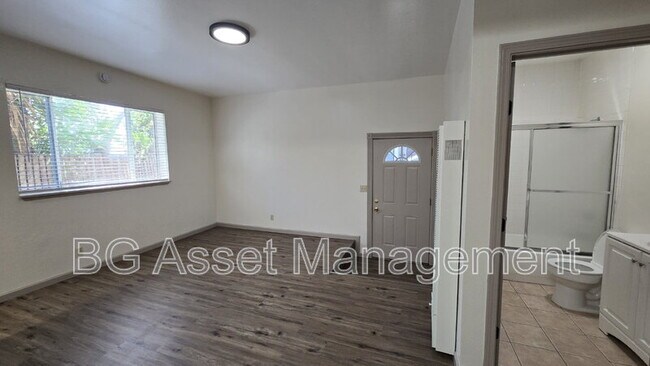 Foto del edificio - 130-A Marina Way